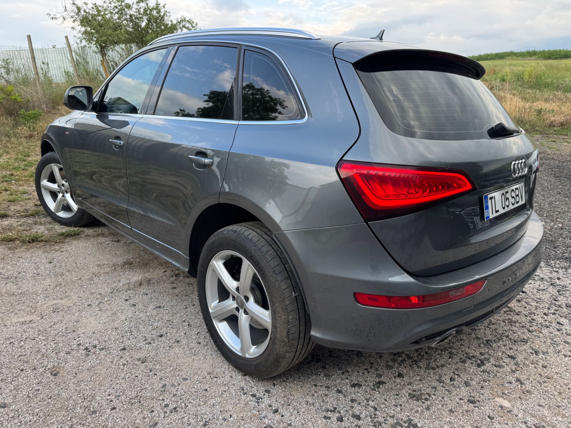 Audi Q5 / Quattro / 2.0 Tdi / Sline / 177 cp