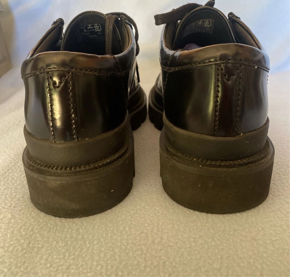 Кожени Clarks Badell Seam 39.5