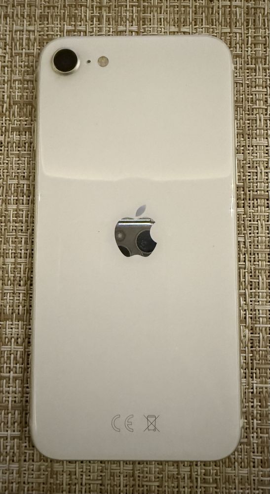 Продава iphone SE, White, 64GB