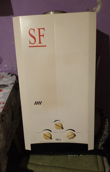 Продам газколонку 10л SF