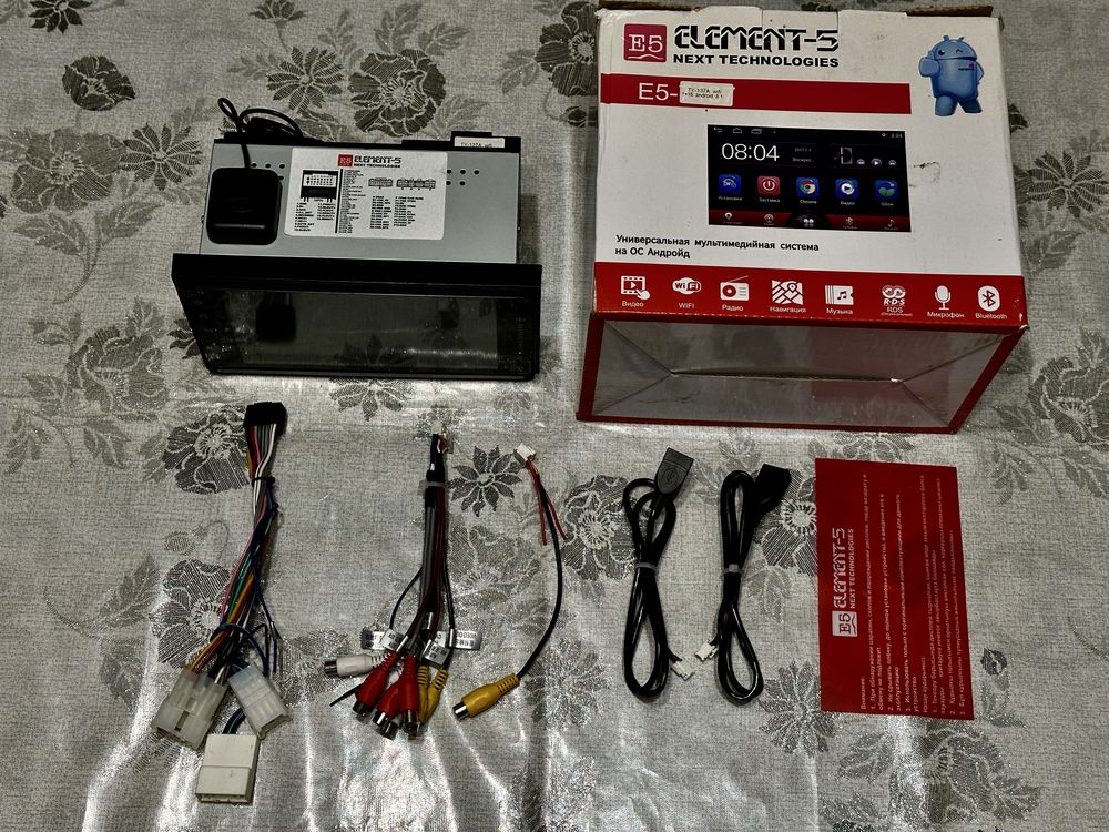 Продам Магнитофон Element 5 2din.