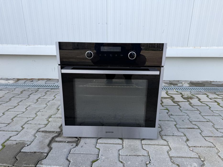 Фурна за вграждане Gorenje BO647A30XG