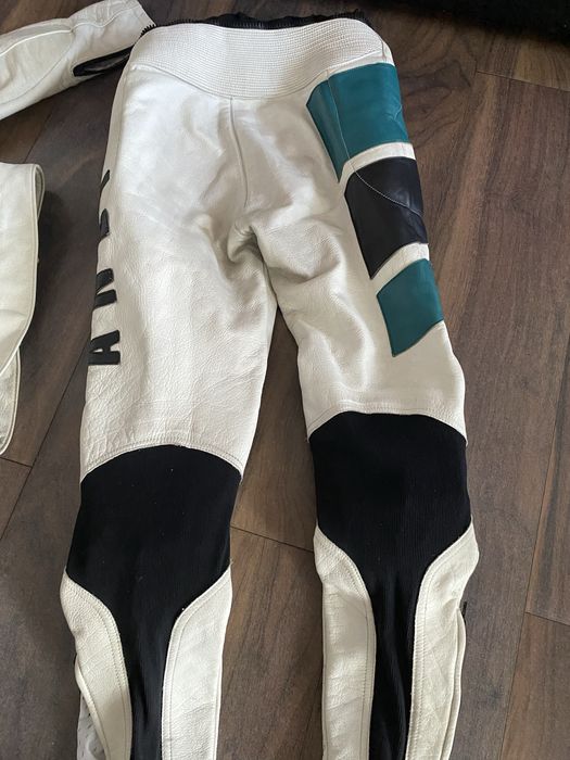 Costum motocicletă piele, geacă + pantaloni, mărimea 50
