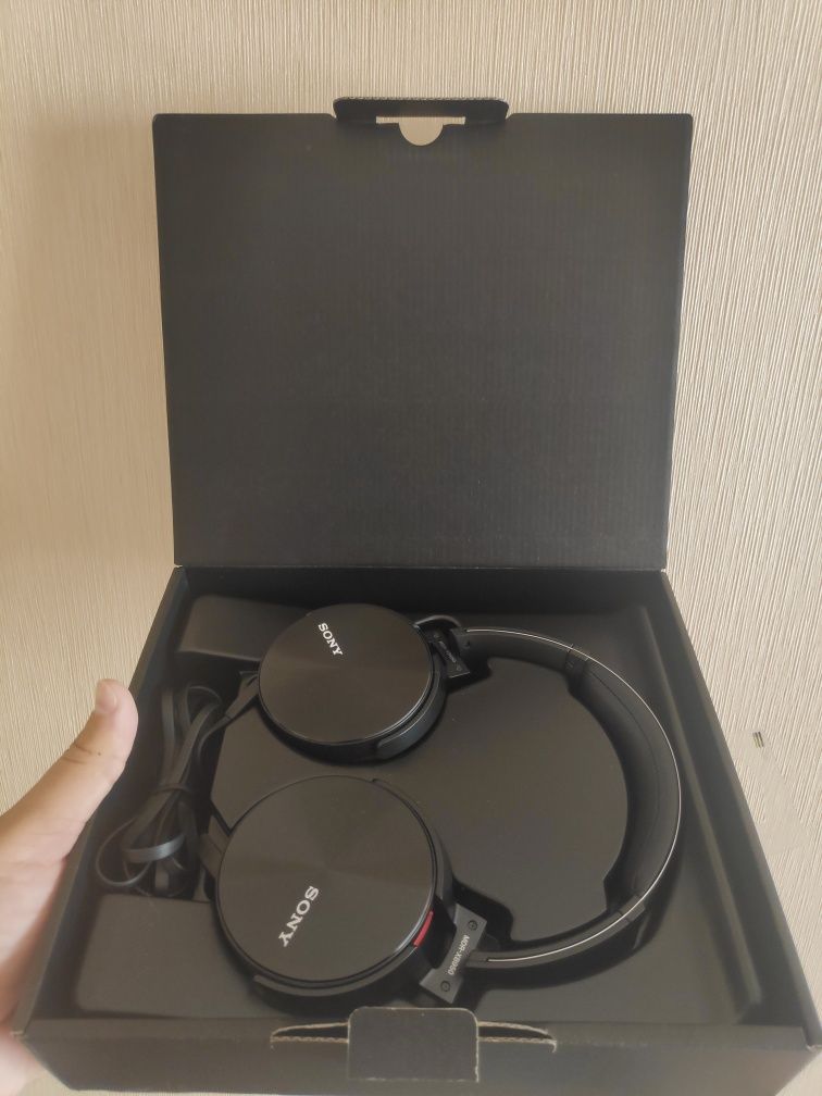 Гарнитура Sony MDR-XB950AP Extra Bass, Black