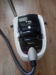 Перяща прахосмукачка Бош
Bosch BWD421PR-сухо/мо почти нова, в гаранция