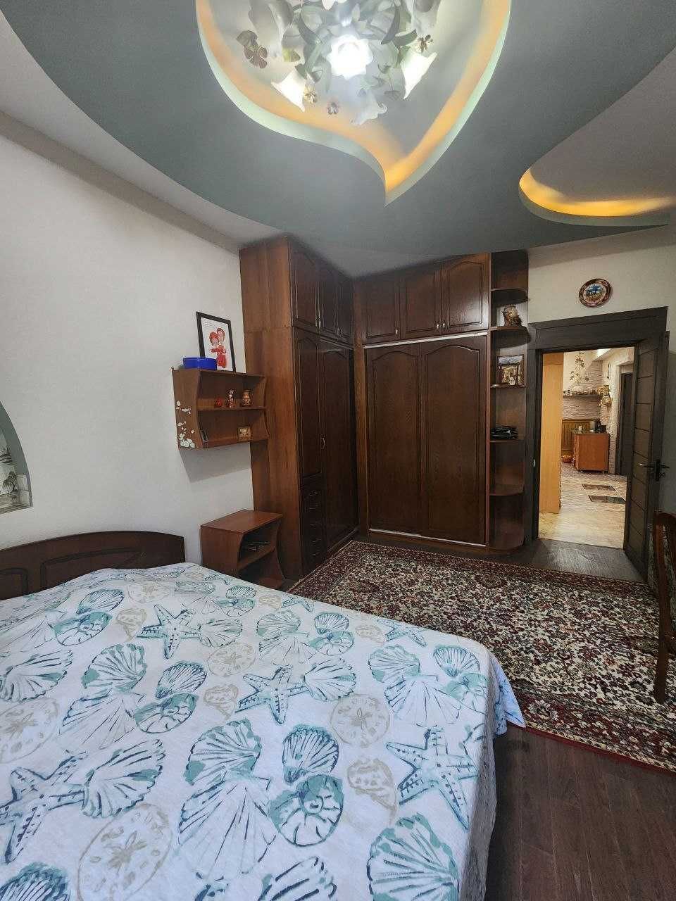 Продается 3х ком 81 кв.м в центре Нукусская Эфенди