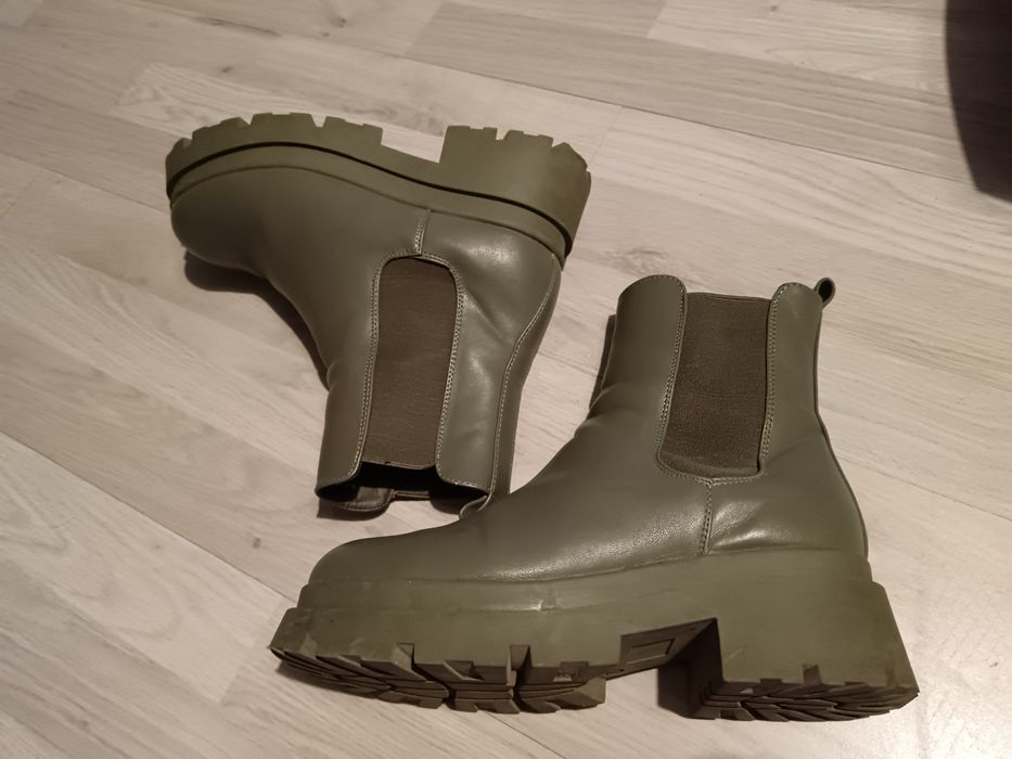 Дамски боти ASOS и боти на ток