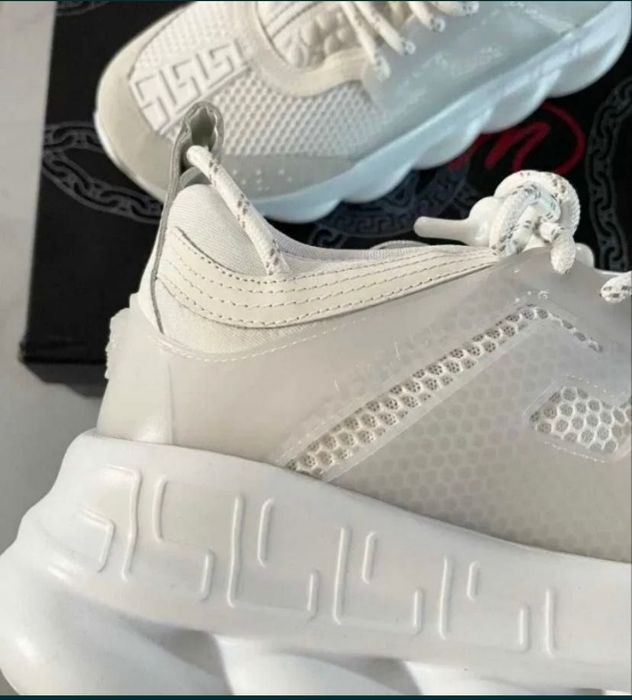 Vand Versace mărimea 36 până la 42