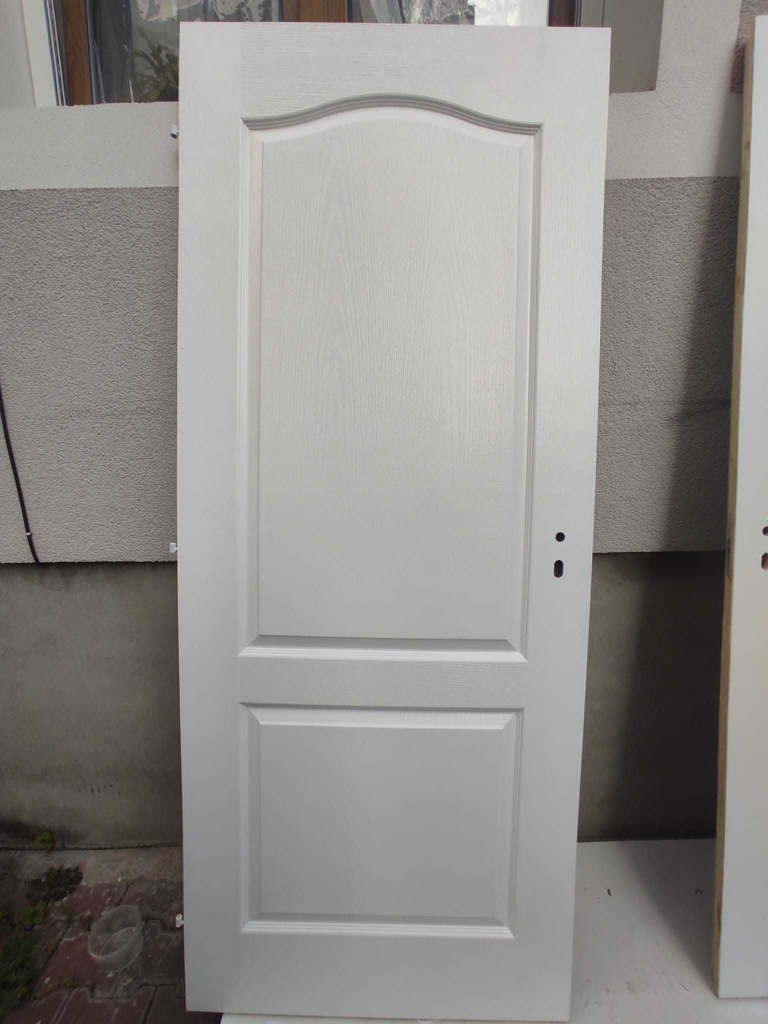 Uși albe NOI 82x210, cu toc. Impecabile!