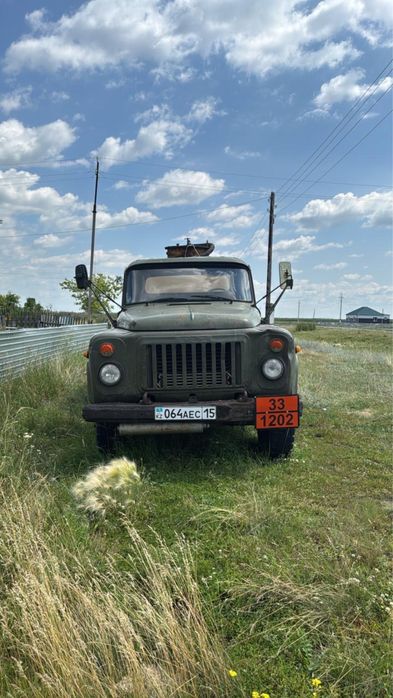 Бензовоз Газ-53.