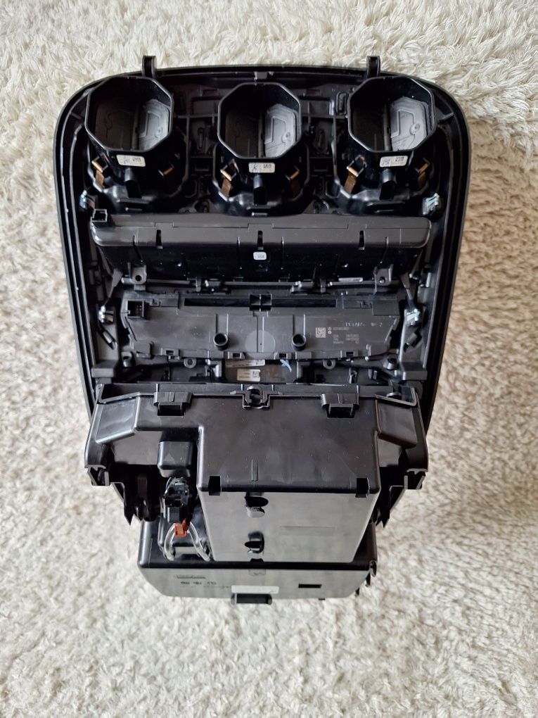 Consola centrala bord  mercedes glc x253  c253 , c class w 205