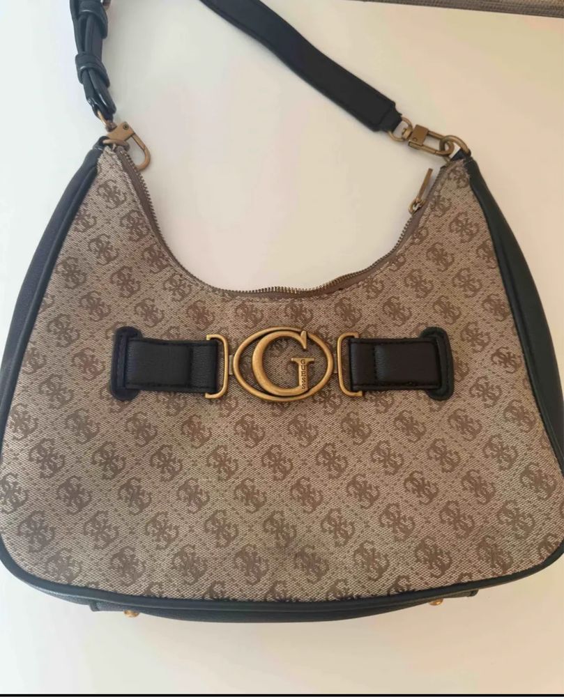 Продам сумку Guess