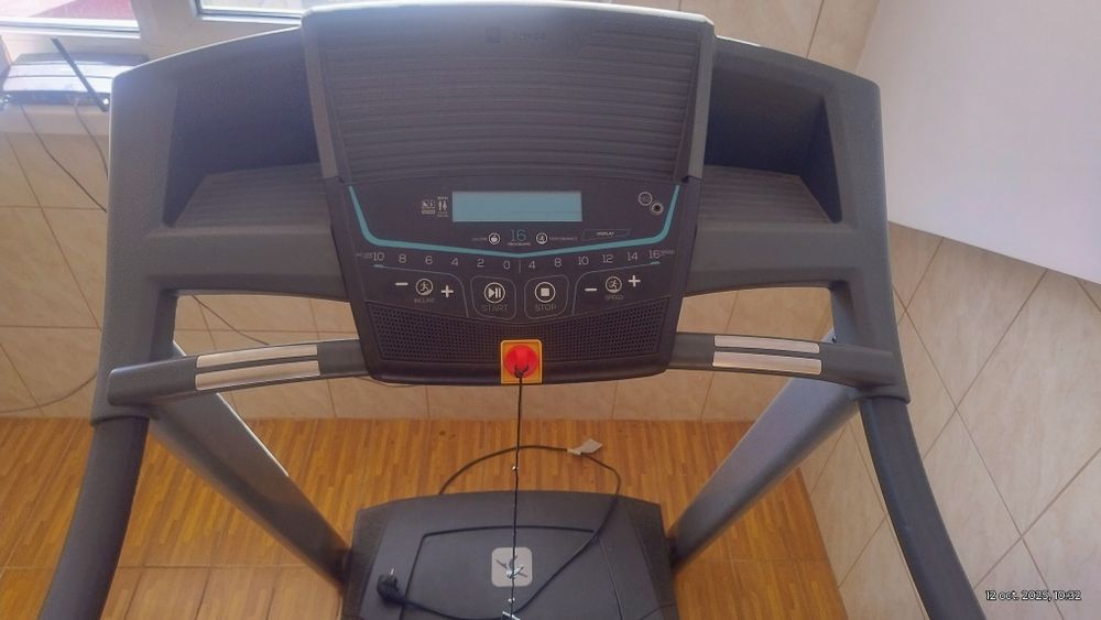 Echipamente sală fitness SH – bancă, bandă alergare, sac box, gantere,