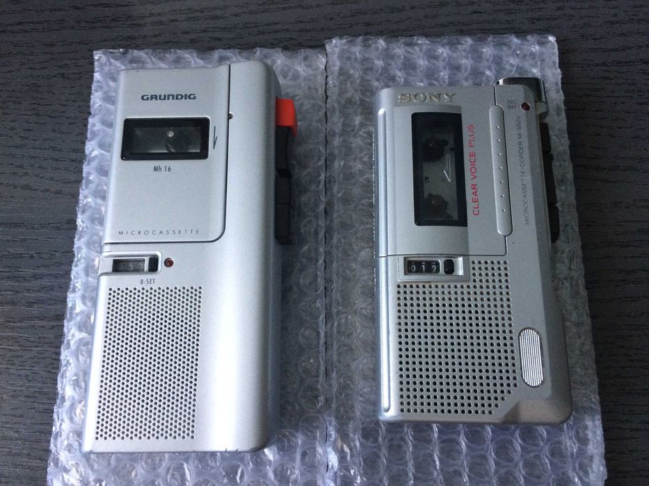 Reportofoane Sony M-560V si Grundig Mh 16 defecte.Cititi anuntul.