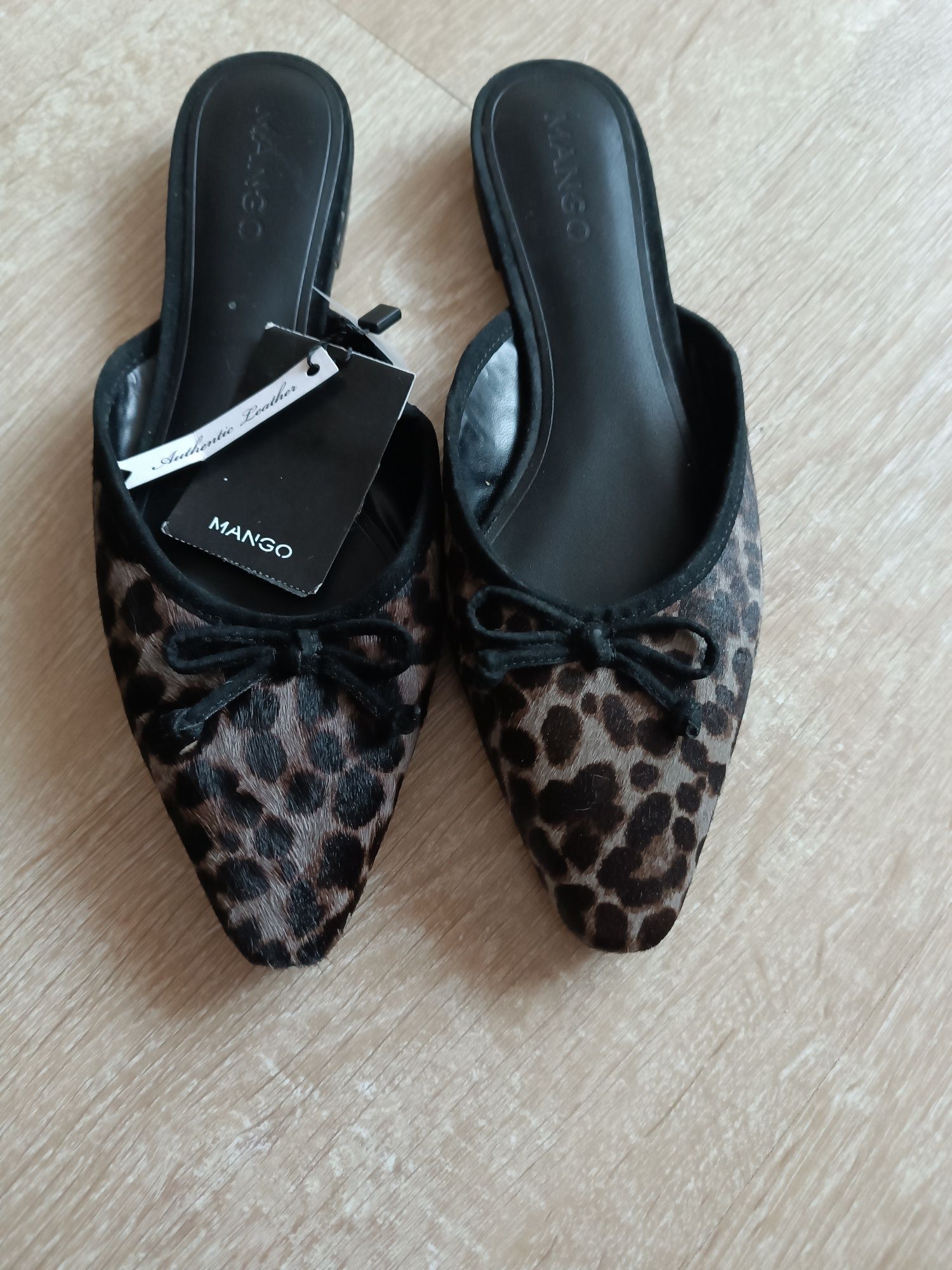 Чехли естествена кожа Tamaris, KicKers Mango,Rromod