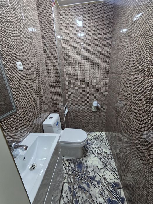 Олти Самарканд рупарасида 3 хонали кватира ижарага бераман