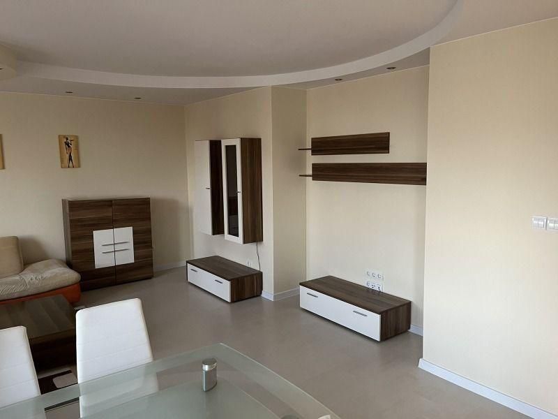 Дава се под наем Тристаен апартамент в София, Витоша - 114 кв.м за 847.62 € - Снимка #6