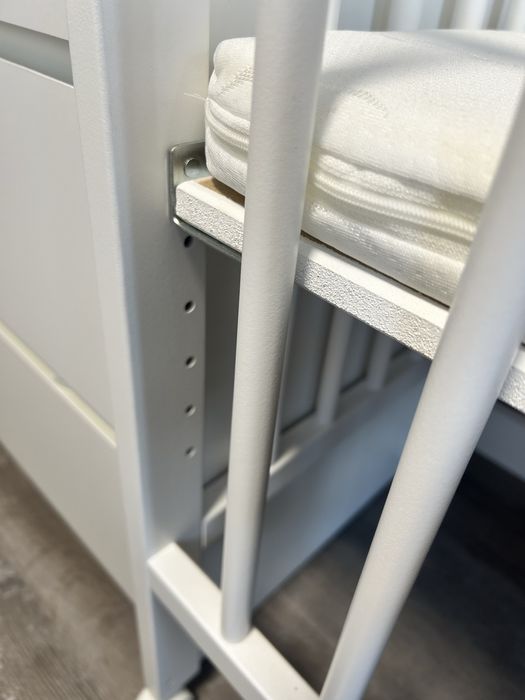 Бебешка кашара next to me