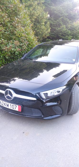 Продавам Мерцедес А180д/2019г164000км/32500лв
