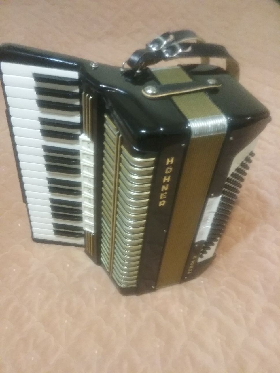 Acordeon Hohner Verdi ll 96 bași