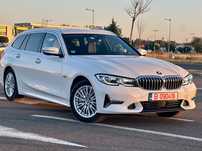 BMW Seria 3 BMW 330e PHEV / LuxuryLine / 2022 / 292 cp