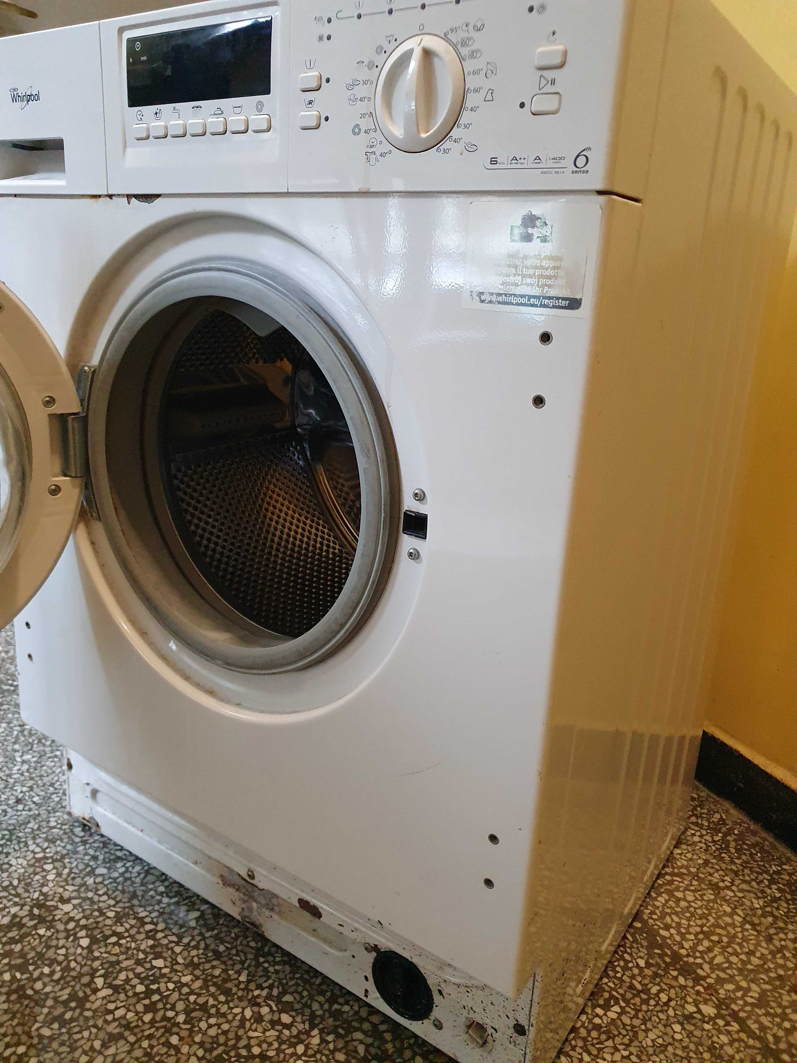 Whirlpool AWOC 0614  пералня за вграждане за части.