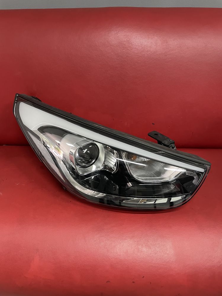 HYUNDAI IX35 LED Far Фар Фарове Десен