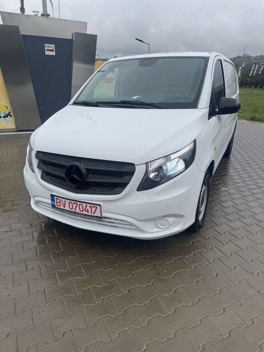 Inchiriez microbuz, rent a bus, rent a van