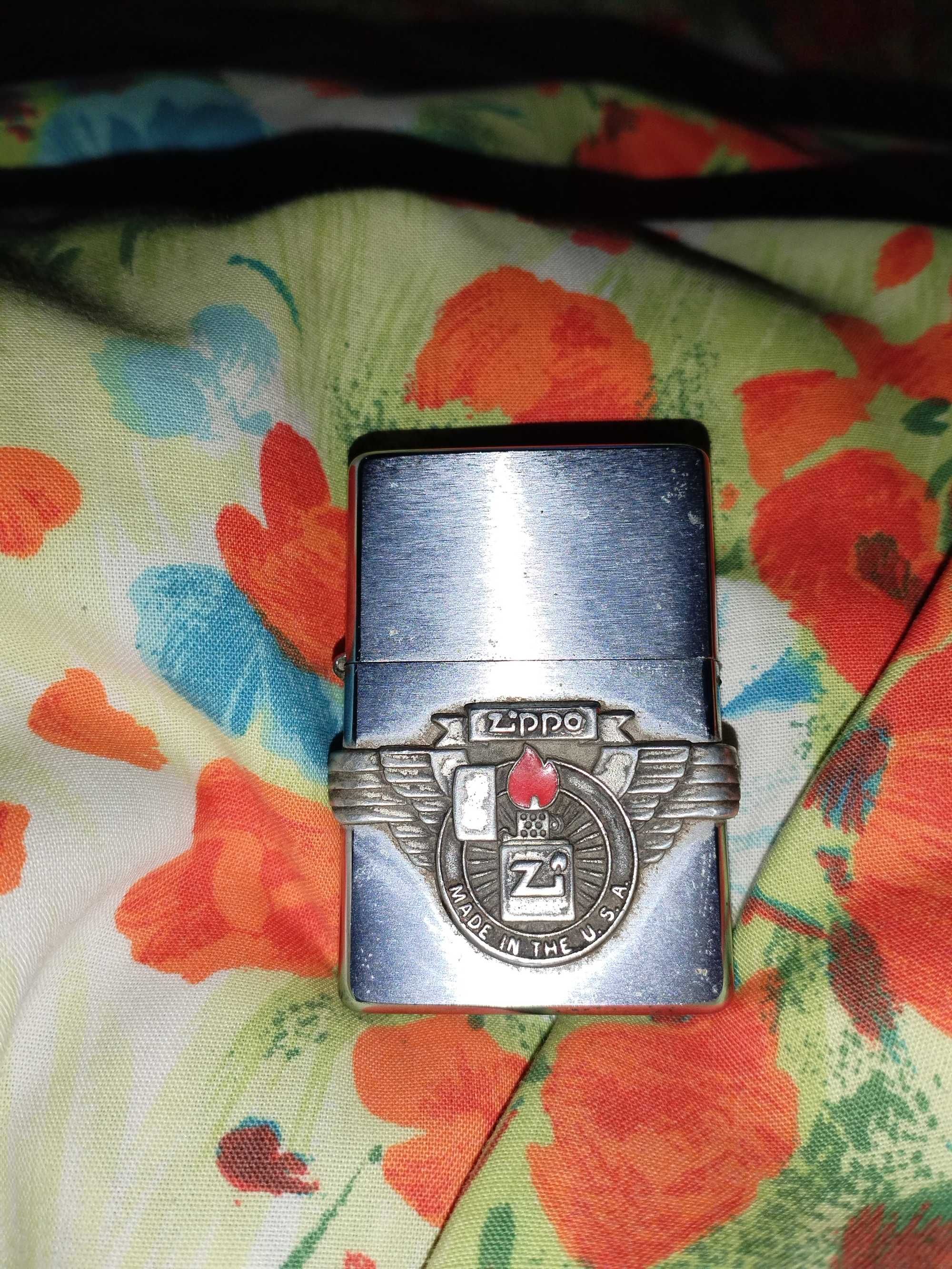 Продавам запалка Zippo