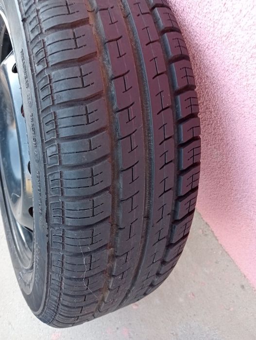 Set roti Skoda.polo.Vând rezerve auto wG,renault.dacia loG.