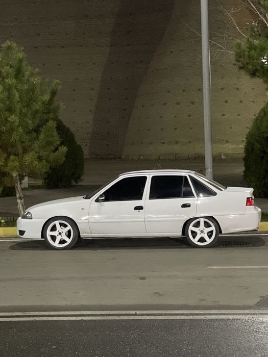 Diska balon sotiladi r 17