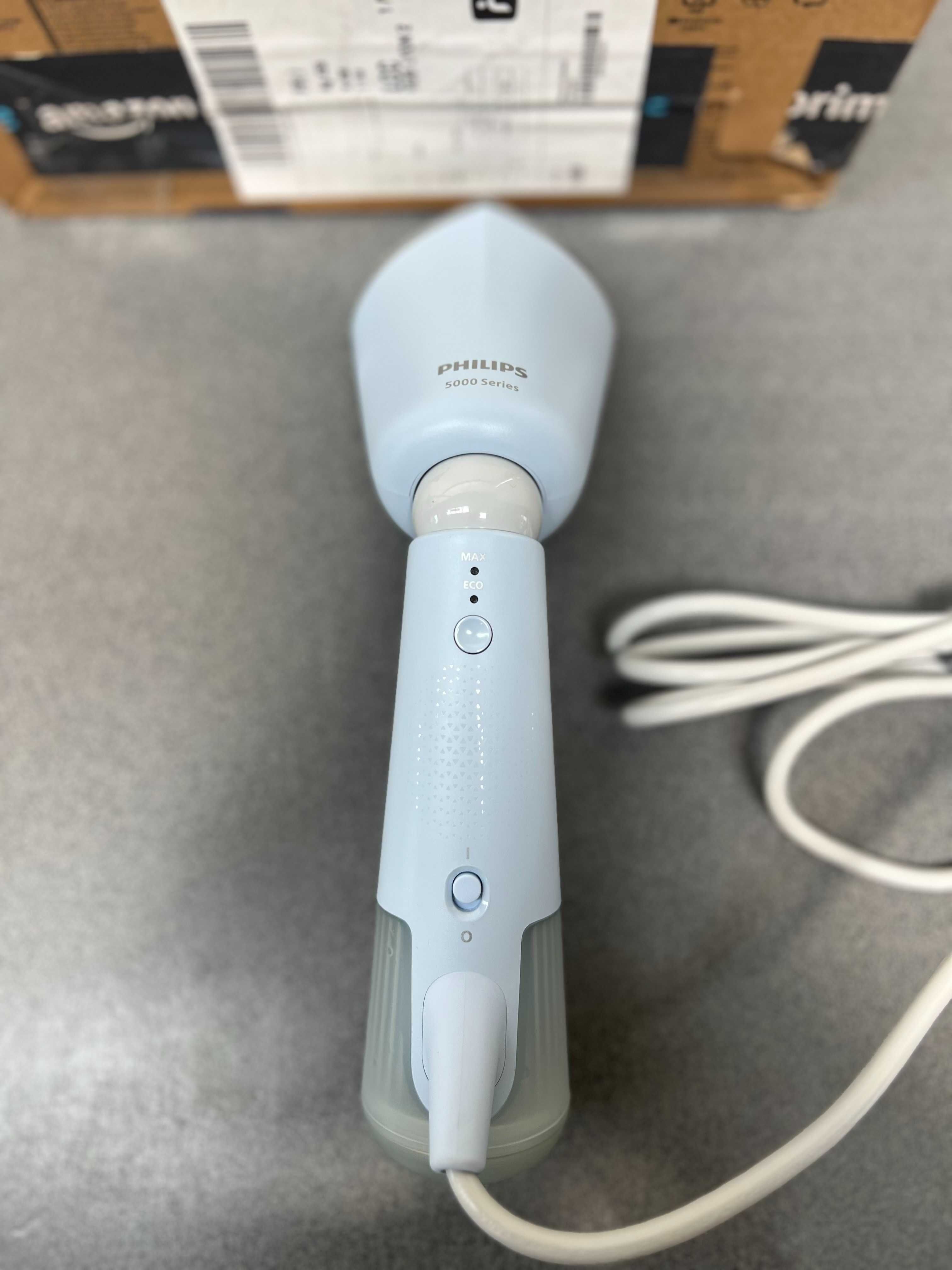 Преносим уред за гладене с пара / Вертикална ютия Philips STH5020/20