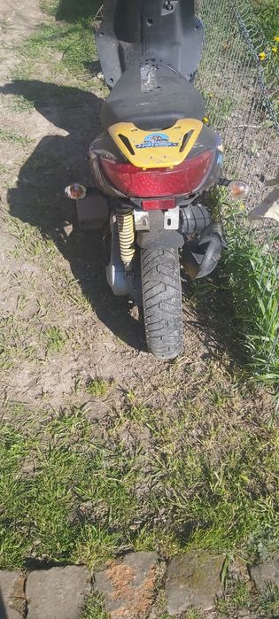 Vând scuter de 50