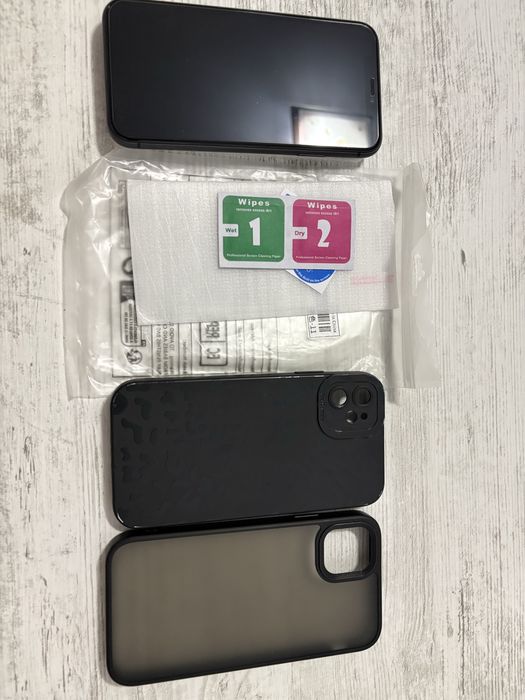 Vand iphone 11! Pret negociabil!