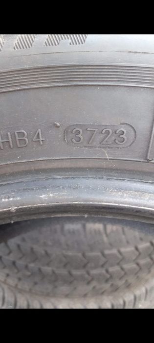 Anvelope 205 60 r15 vara 2 buc