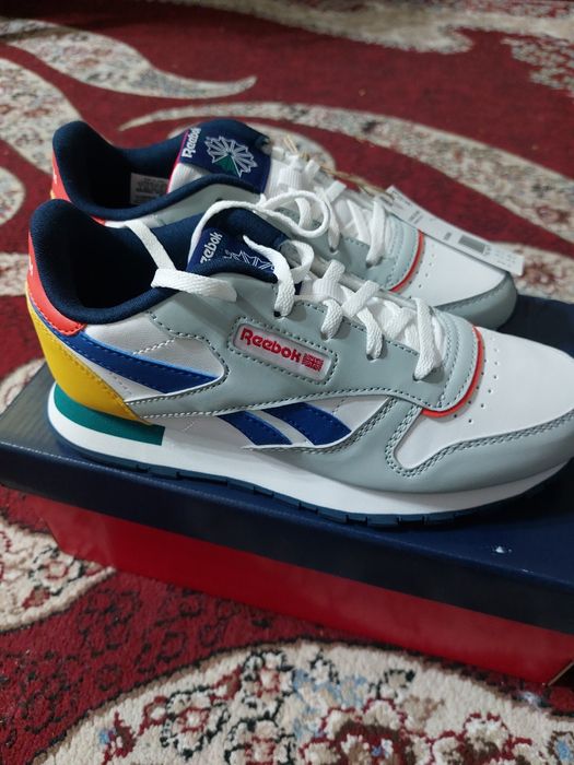 Кроссовки отReebok детские.