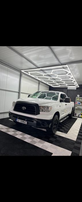 Toyota Tundra 2009, 5668 cc, V8, 386 Cai, Gaz, Sistem audio, Anv. M+S