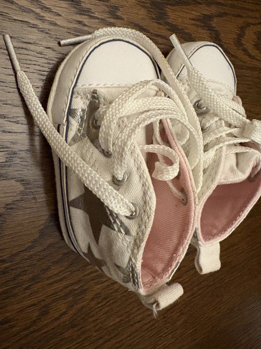 tenisi converse bebelusi