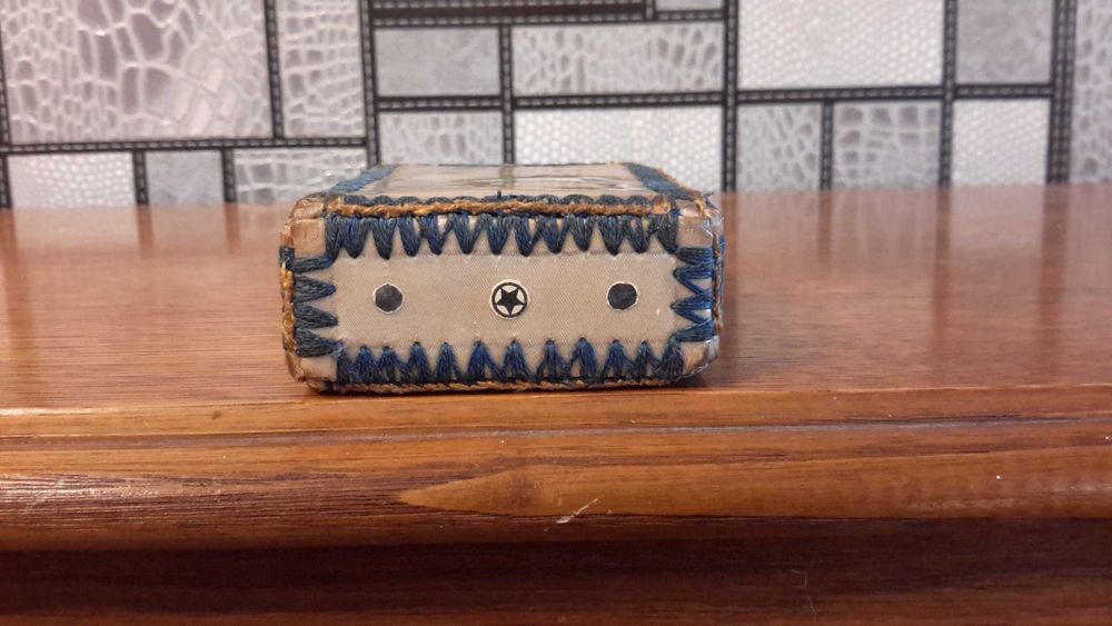 Стара калъфка за карти