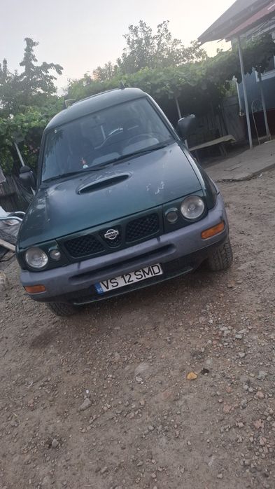 Nissan Terrano 2 R20  2.7 1999
