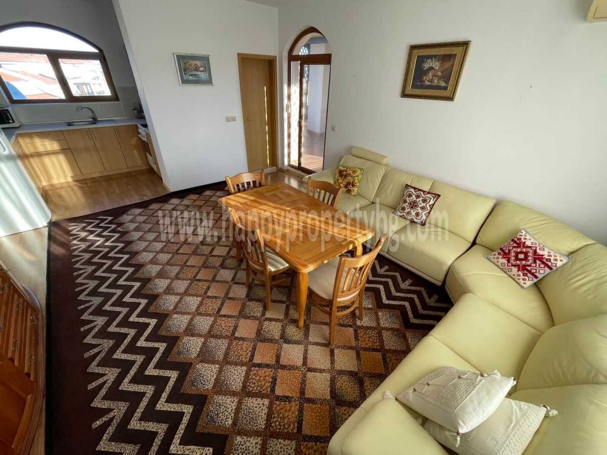 Продава се Тристаен апартамент в Ахелой - 160 кв.м за 550 €/кв.м - Снимка #2