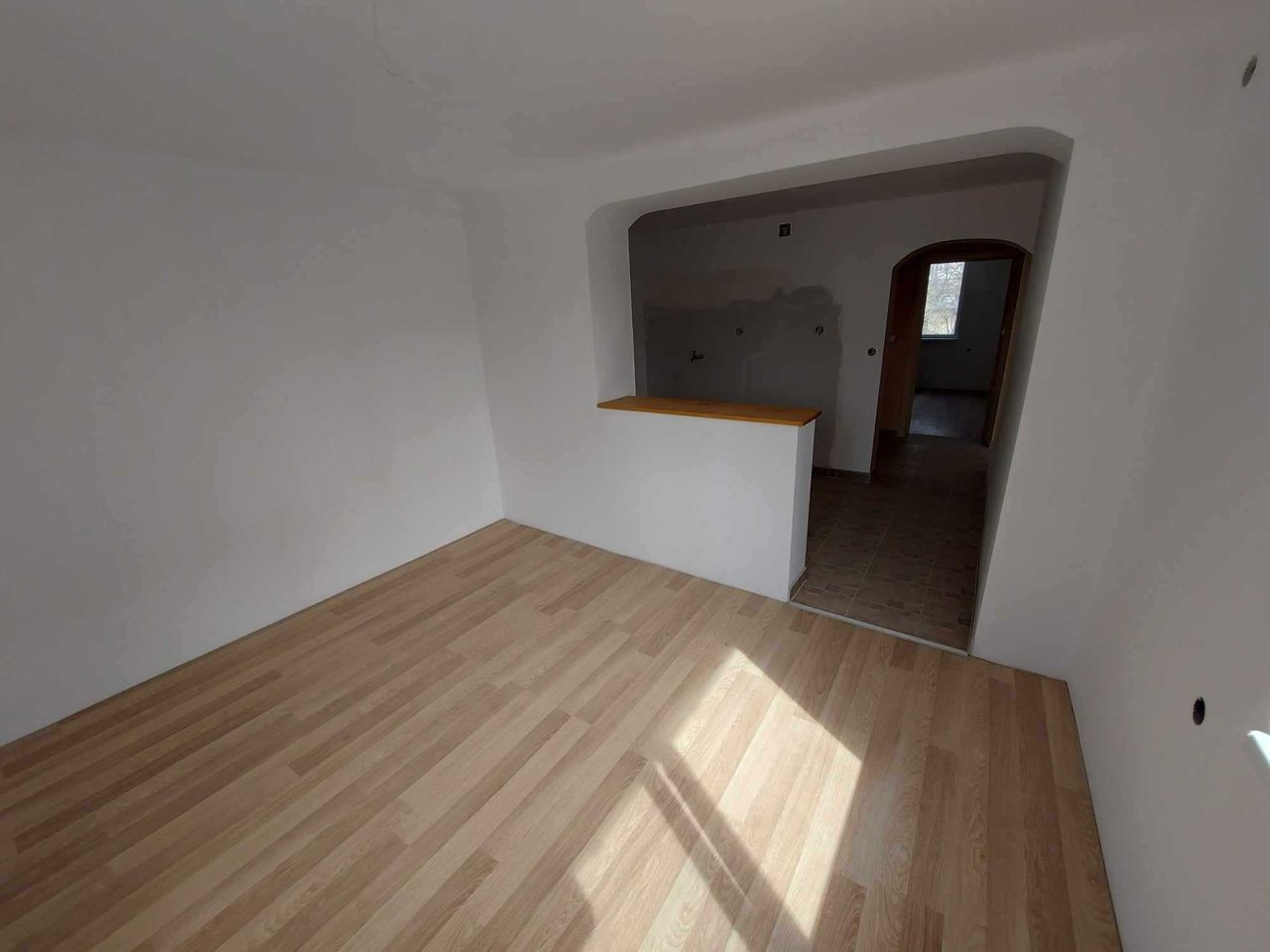 Продава се Етаж от къща в Търговище, Боровец - 95 кв.м за 1342 €/кв.м - Снимка #2