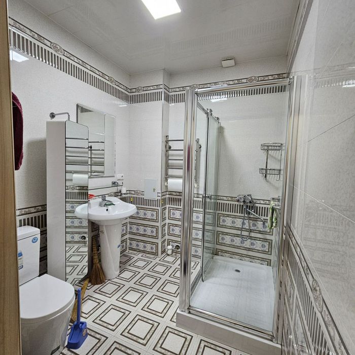 Квартира продаётся высокопотолочка Аллея Гагарина 2/3/4 Чиланзар 1 ква