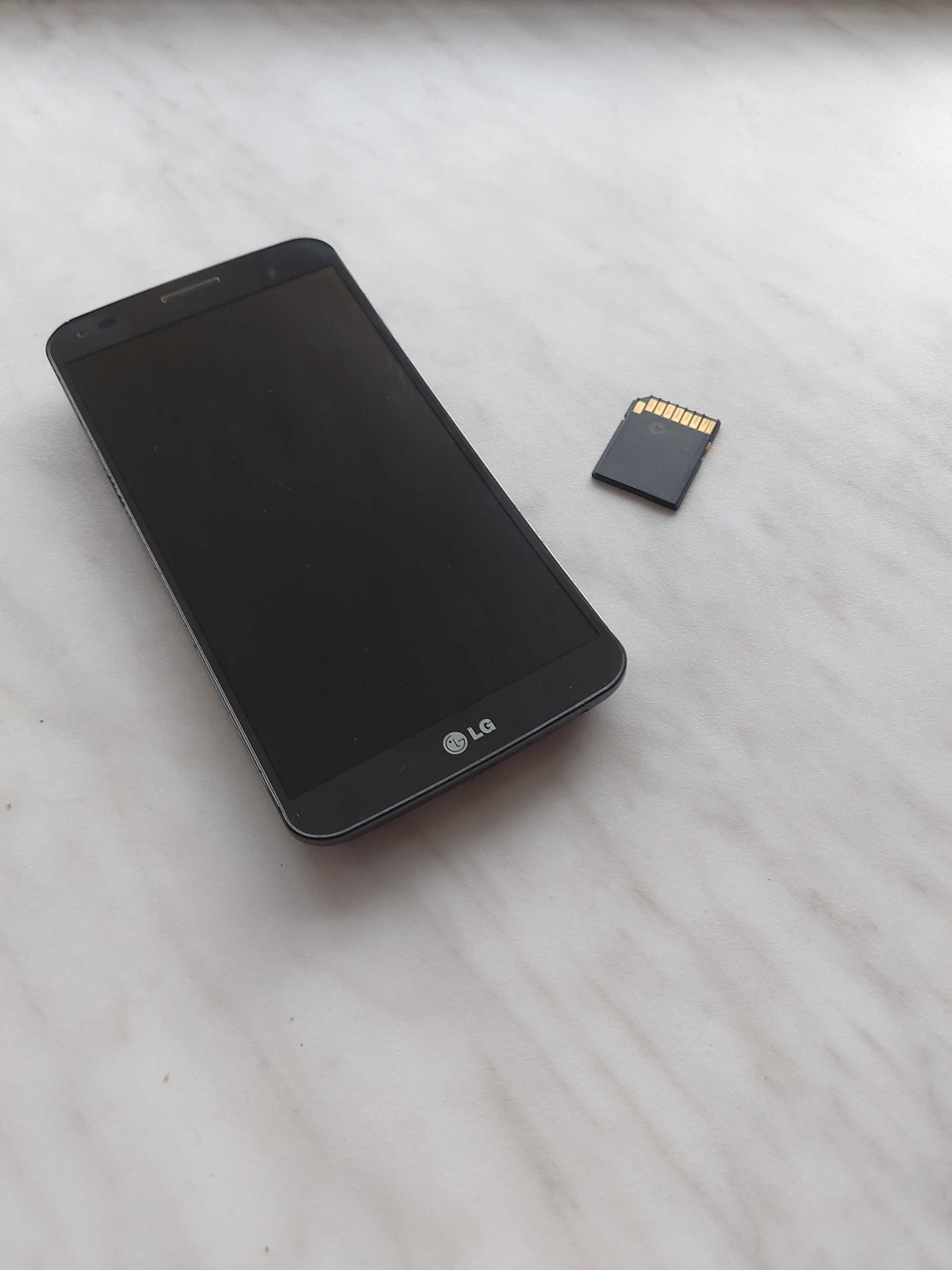 Смартфон LG G Flex