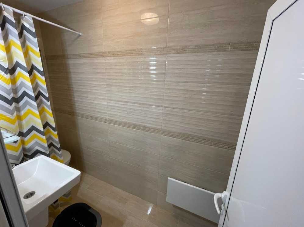 Дава се под наем Къща в Бургас, Сарафово - 120 кв.м за 1632 € - Снимка #7