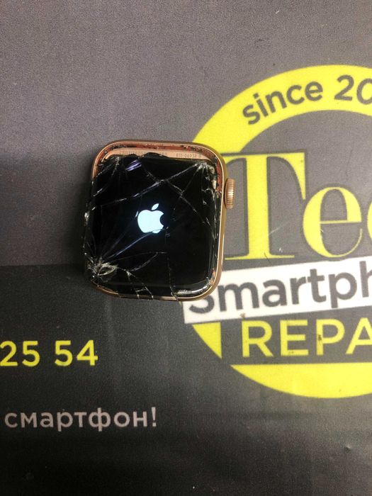 Сервиз за смяна на счупено стъкло на iPhone/Samsung/Apple Watch и др.