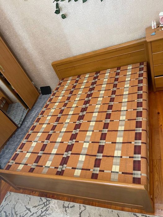 Продается мебель спальный гарнитур