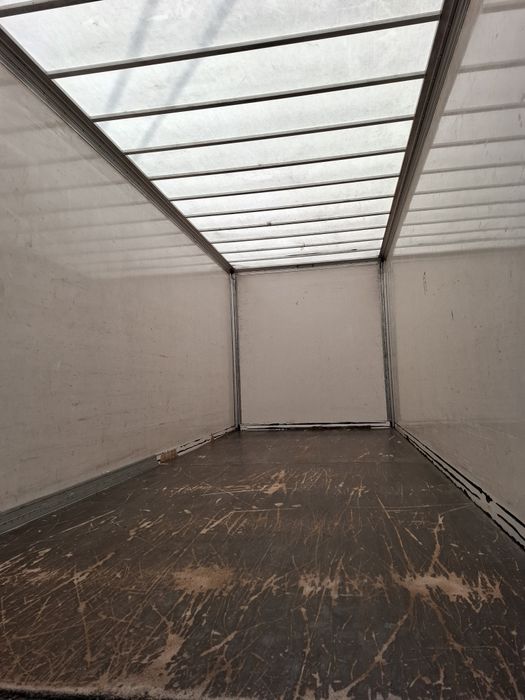 Vând cub iveco daily