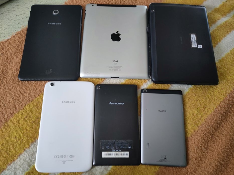 Tablete pentru piese