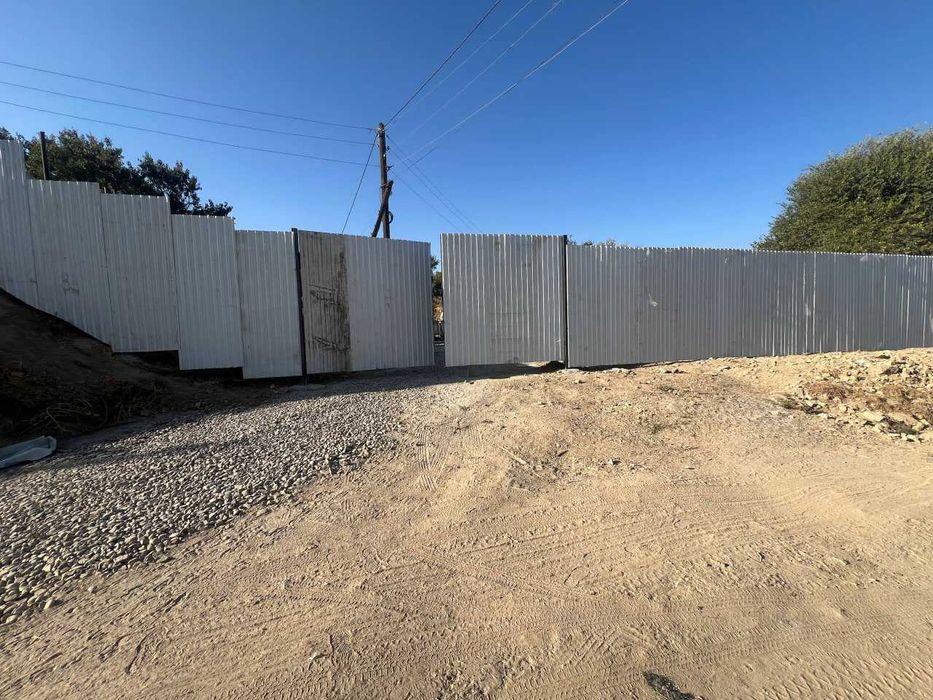 Продается земля в Чирчике  (общая площадь 40 соток)